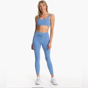 Daily Leggings
Women's BreatheInterlock™ Leggings Size XL